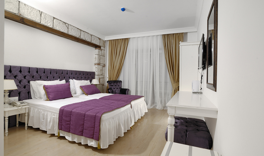 Pupil Hotel
